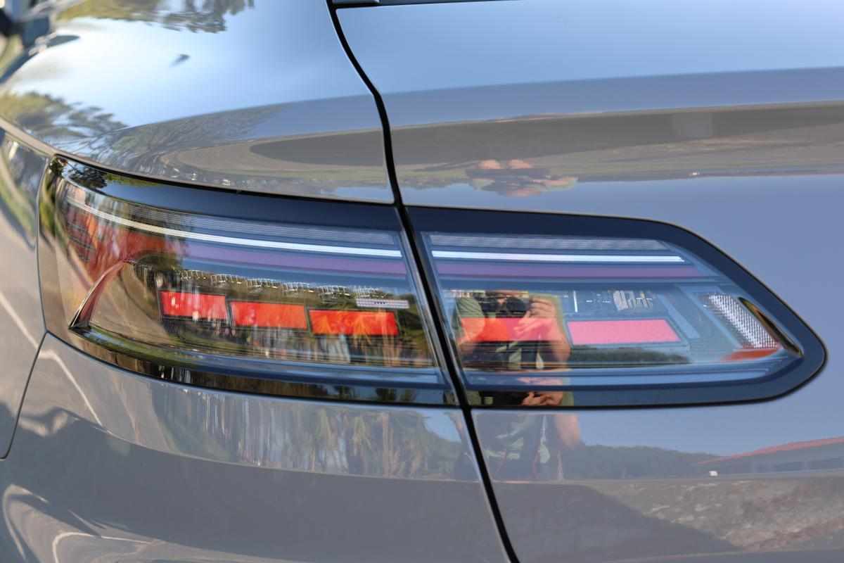 volkswagen-arteon-ehybrid-2022-gasolina-1395cc