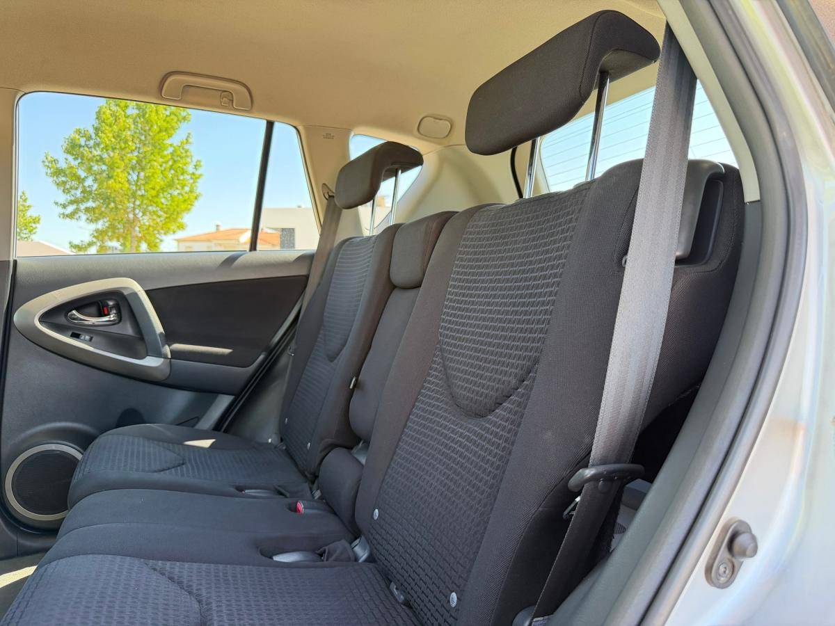 toyota-rav4-2008-diesel-2231cc
