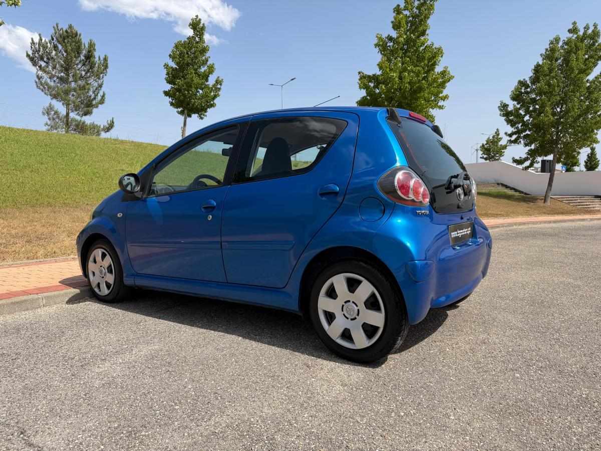 toyota-aygo-2009-gasolina-998cc