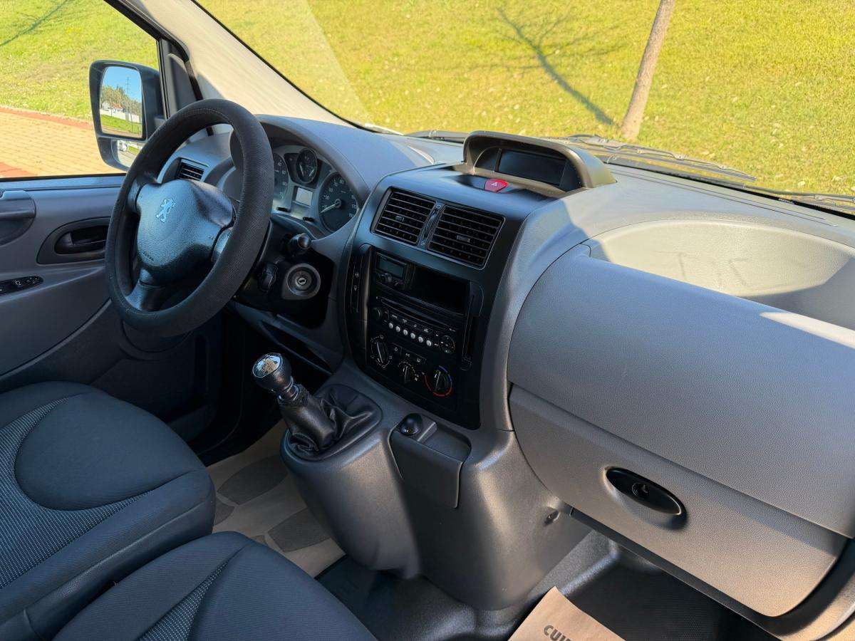 peugeot-expert-2008-diesel-1997cc