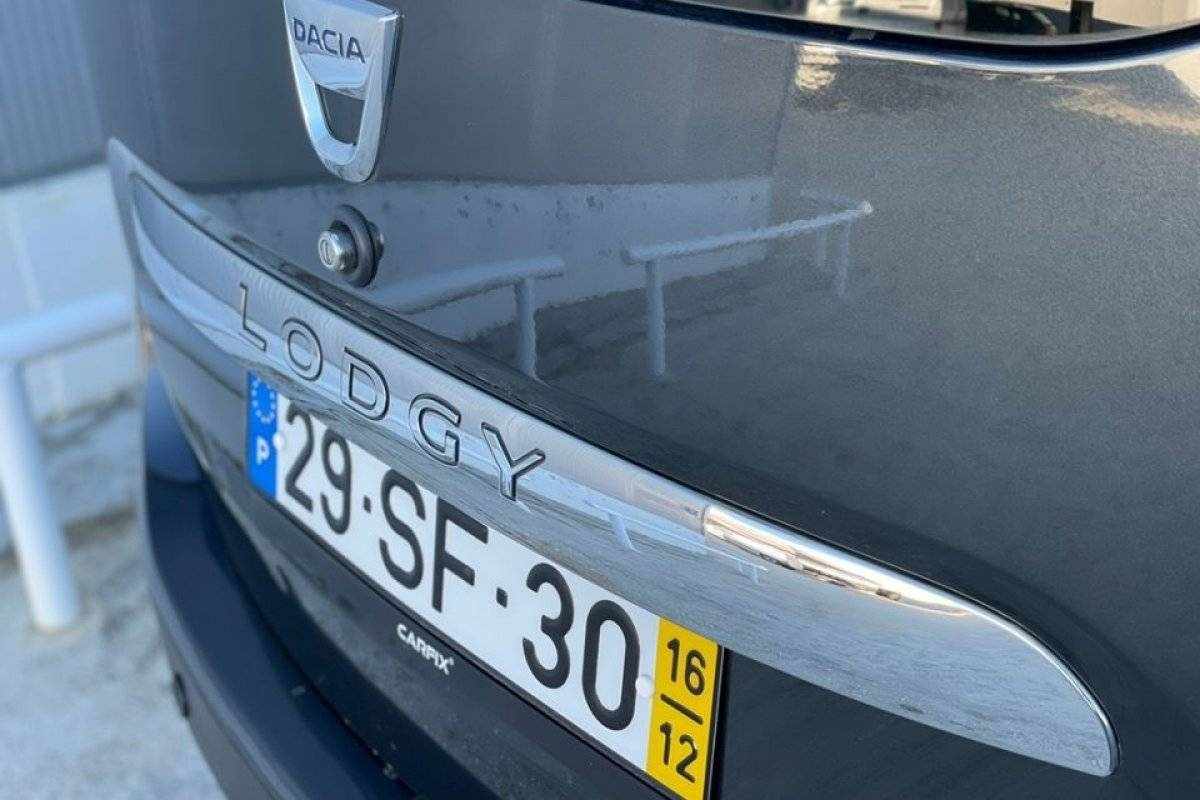 dacia-lodgy-2016-diesel-1461cc