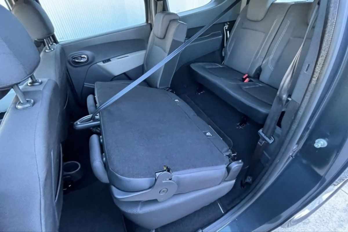 dacia-lodgy-2016-diesel-1461cc