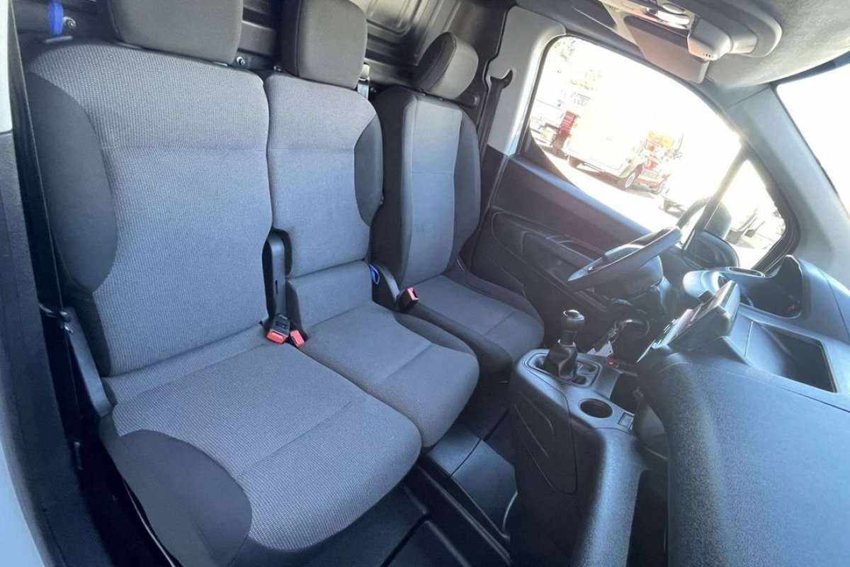 peugeot-partner-2020-diesel-1499cc