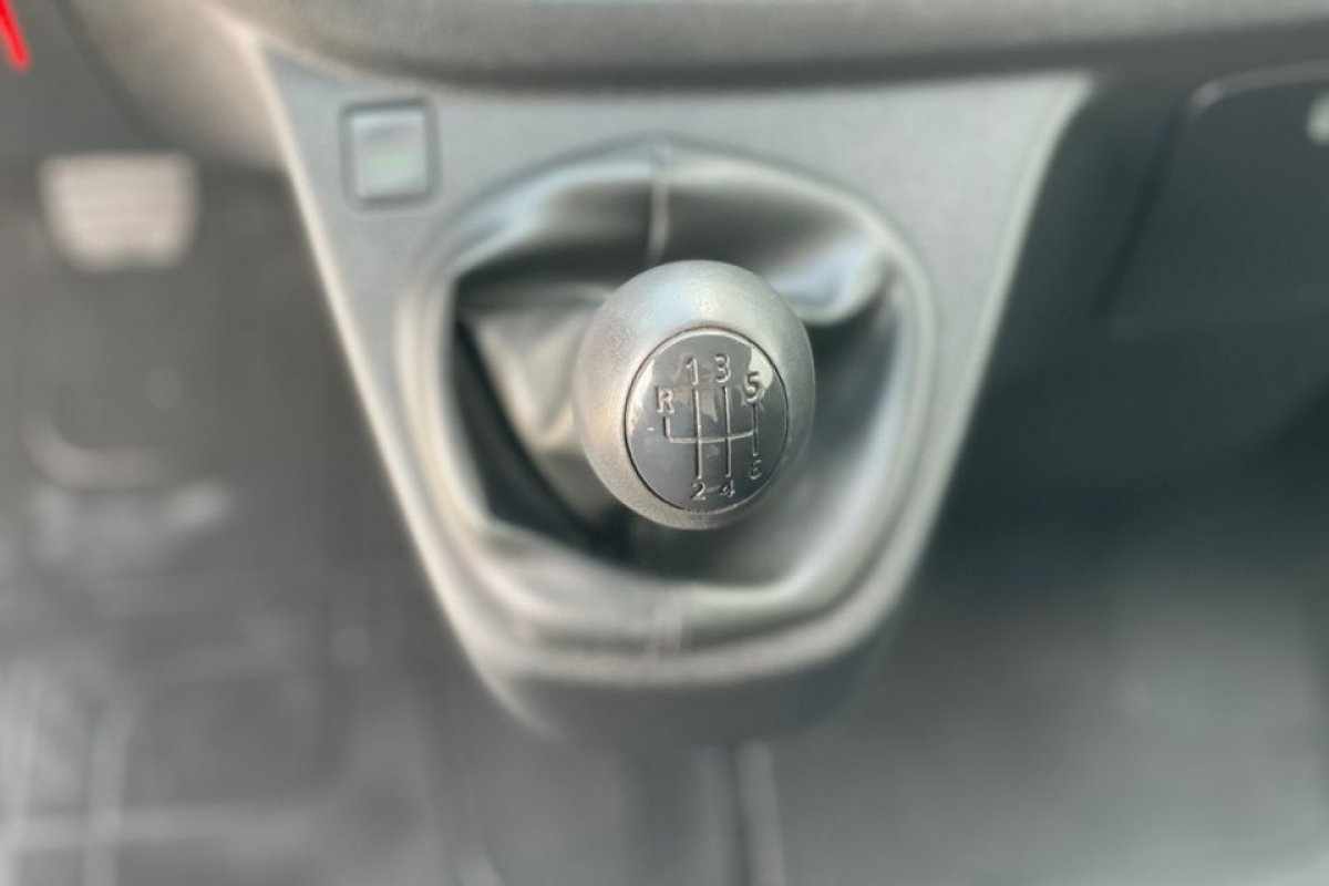 renault-trafic-2016-diesel-1598cc