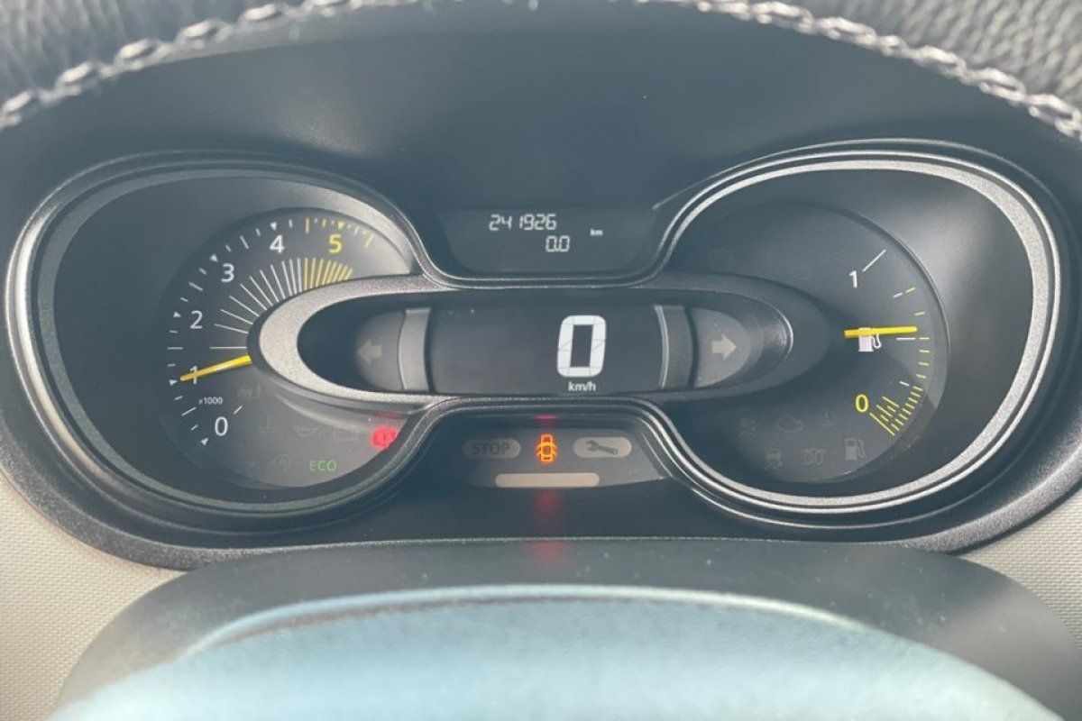 renault-trafic-2016-diesel-1598cc