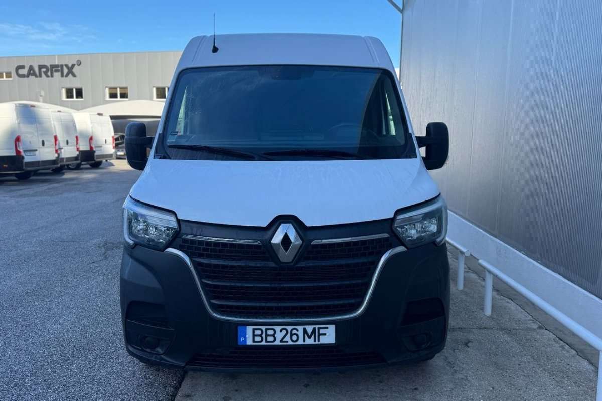 renault-master-2023-diesel-2299cc
