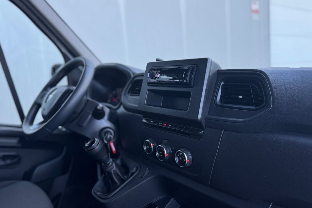 renault-master-2023-diesel-2299cc