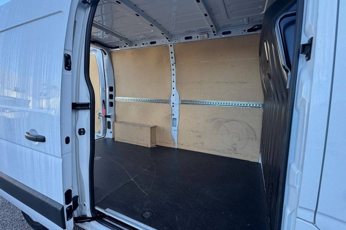 renault-master-2023-diesel-2299cc