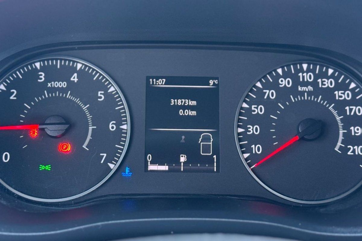 renault-master-2023-diesel-2299cc