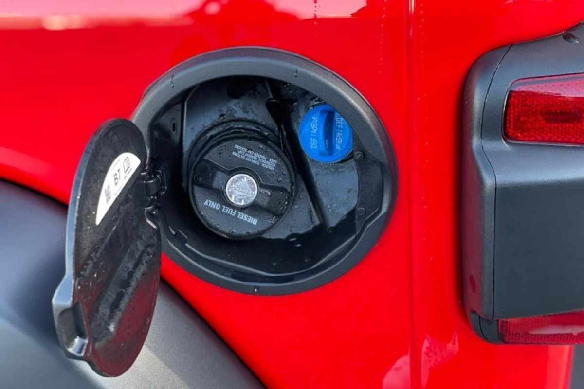 jeep-wrangler-2020-diesel-2143cc