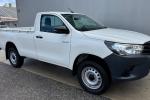 toyota-hilux-2022-diesel-2393cc