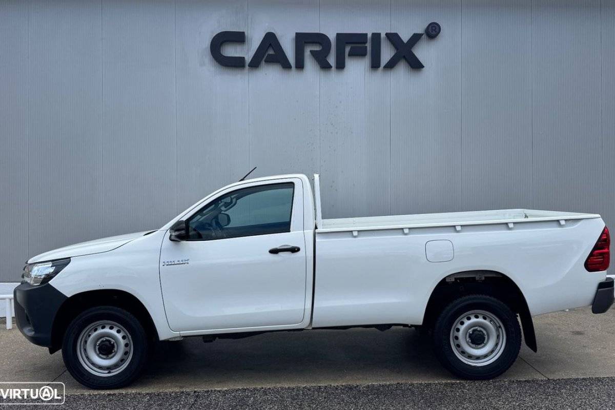 toyota-hilux-2022-diesel-2393cc
