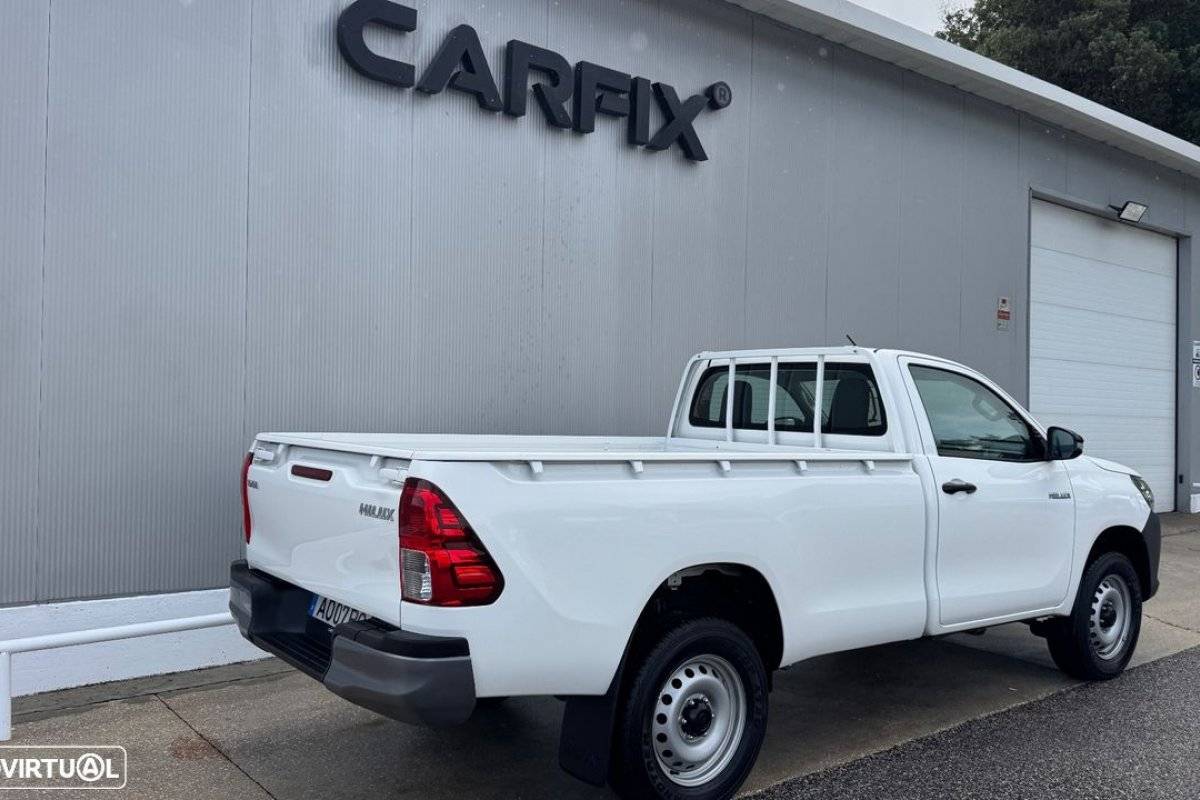toyota-hilux-2022-diesel-2393cc