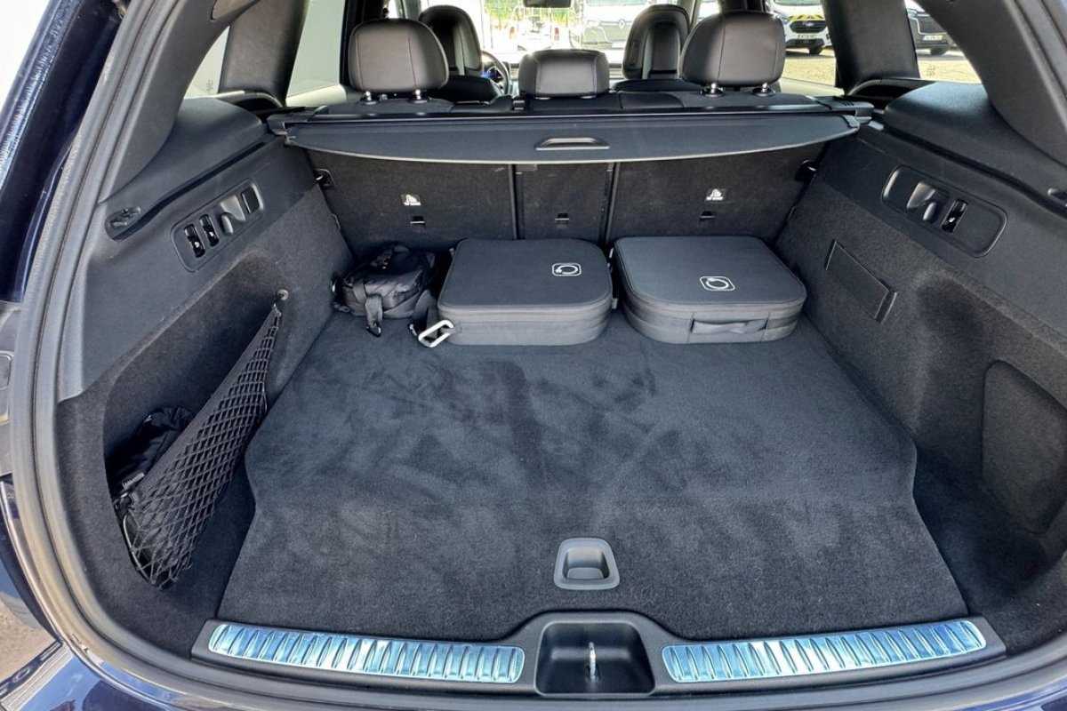 mercedes-benz-glc-2024-hibrido-a-diesel-1993cc