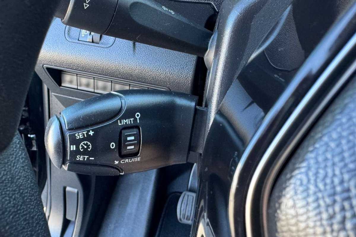 peugeot-partner-2022-diesel-1499cc