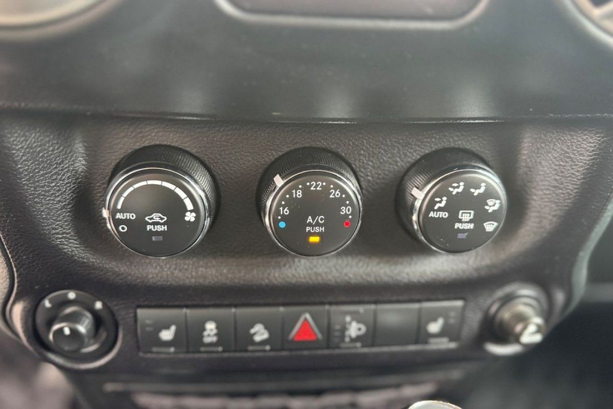 jeep-wrangler-2019-diesel-2776cc