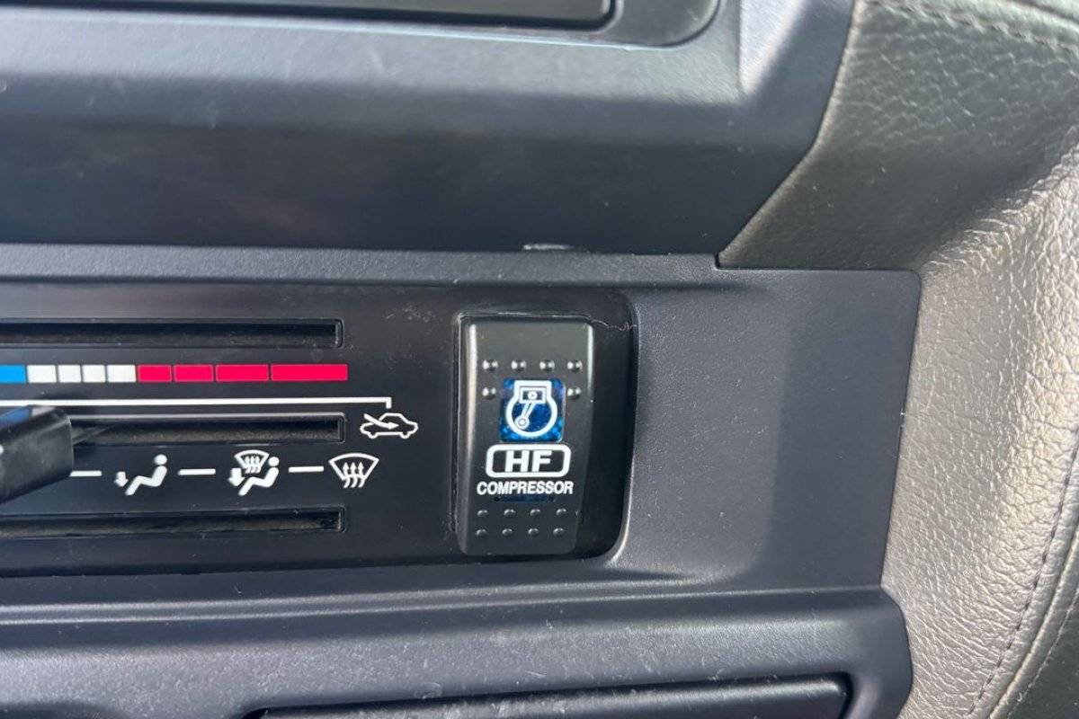 toyota-land-cruiser-2012-diesel-4164cc