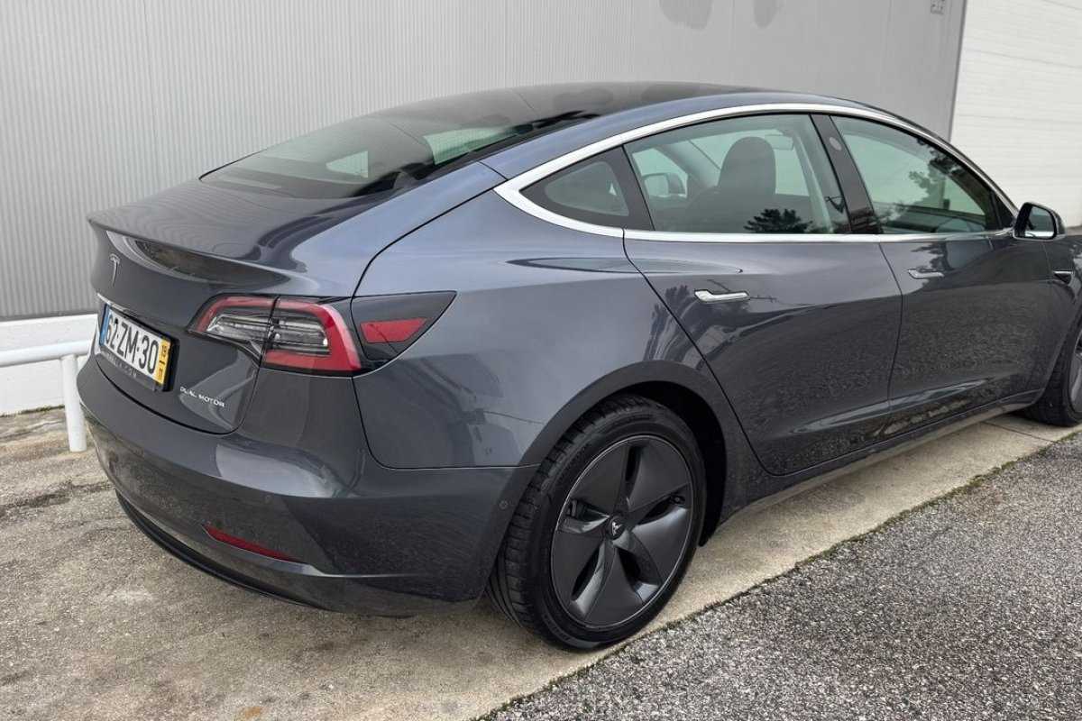tesla-model-3-2019-eletrico-0cc
