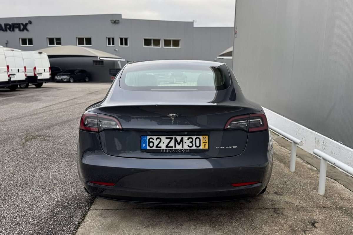 tesla-model-3-2019-eletrico-0cc