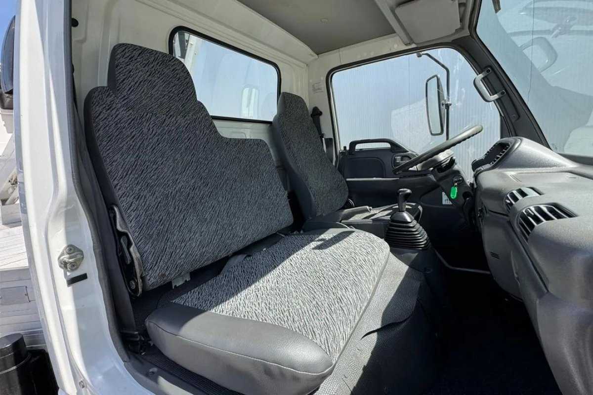 isuzu-nkr-2002-diesel-2999cc