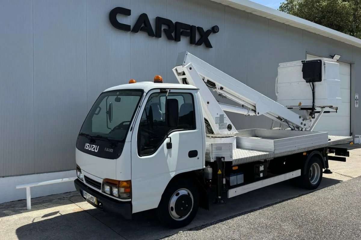 isuzu-nkr-2002-diesel-2999cc