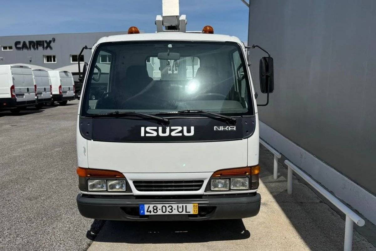 isuzu-nkr-2002-diesel-2999cc