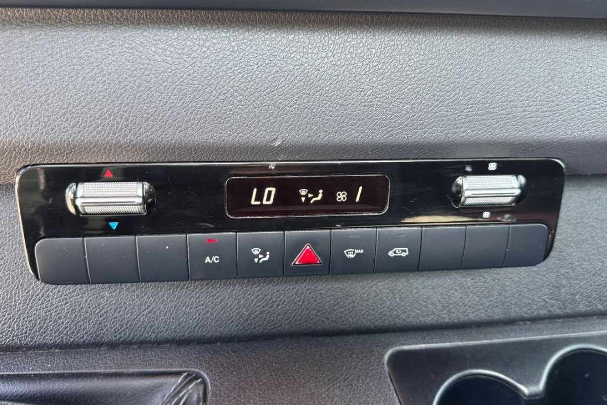 mercedes-benz-sprinter-2019-diesel-2143cc