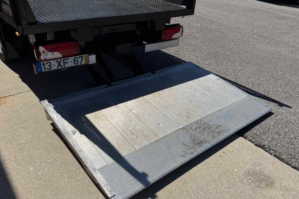 mercedes-benz-sprinter-2019-diesel-2143cc