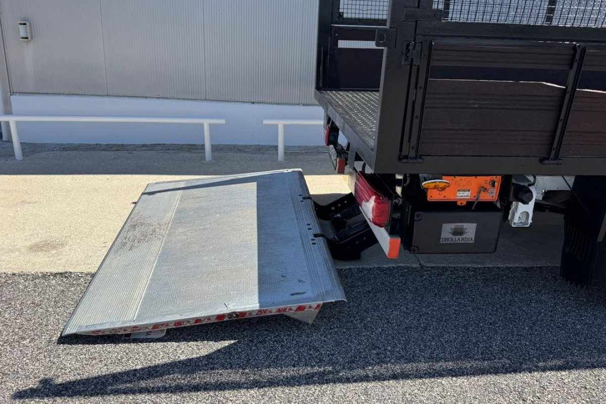 mercedes-benz-sprinter-2019-diesel-2143cc