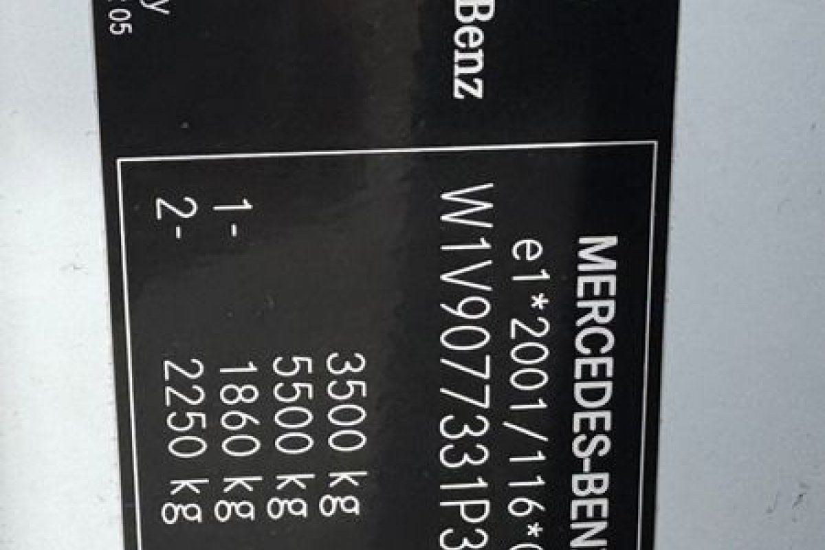 mercedes-benz-sprinter-2021-diesel-2143cc