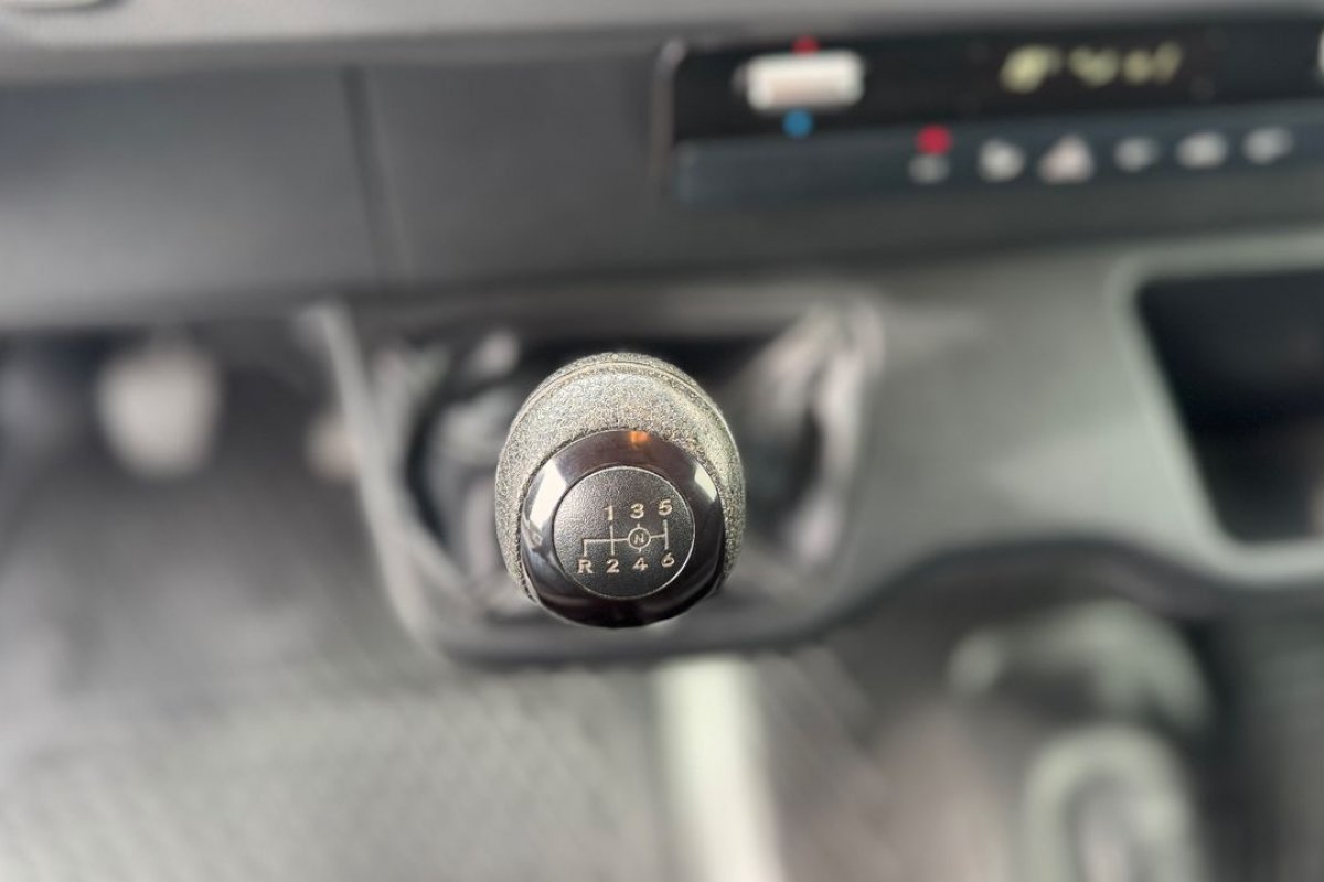 mercedes-benz-sprinter-2021-diesel-2143cc