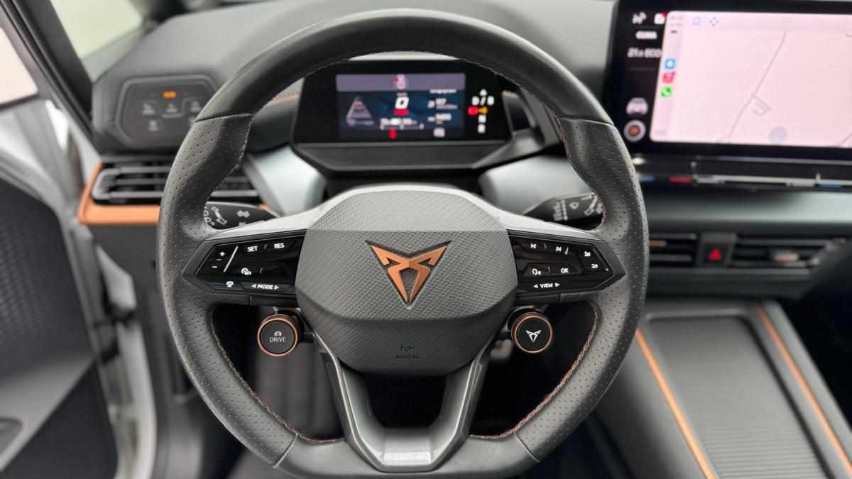 cupra-born-2023-eletrico