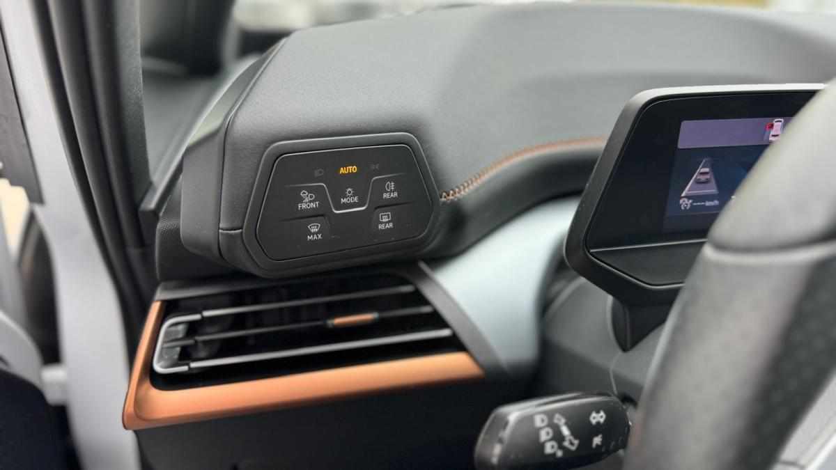 cupra-born-2023-eletrico