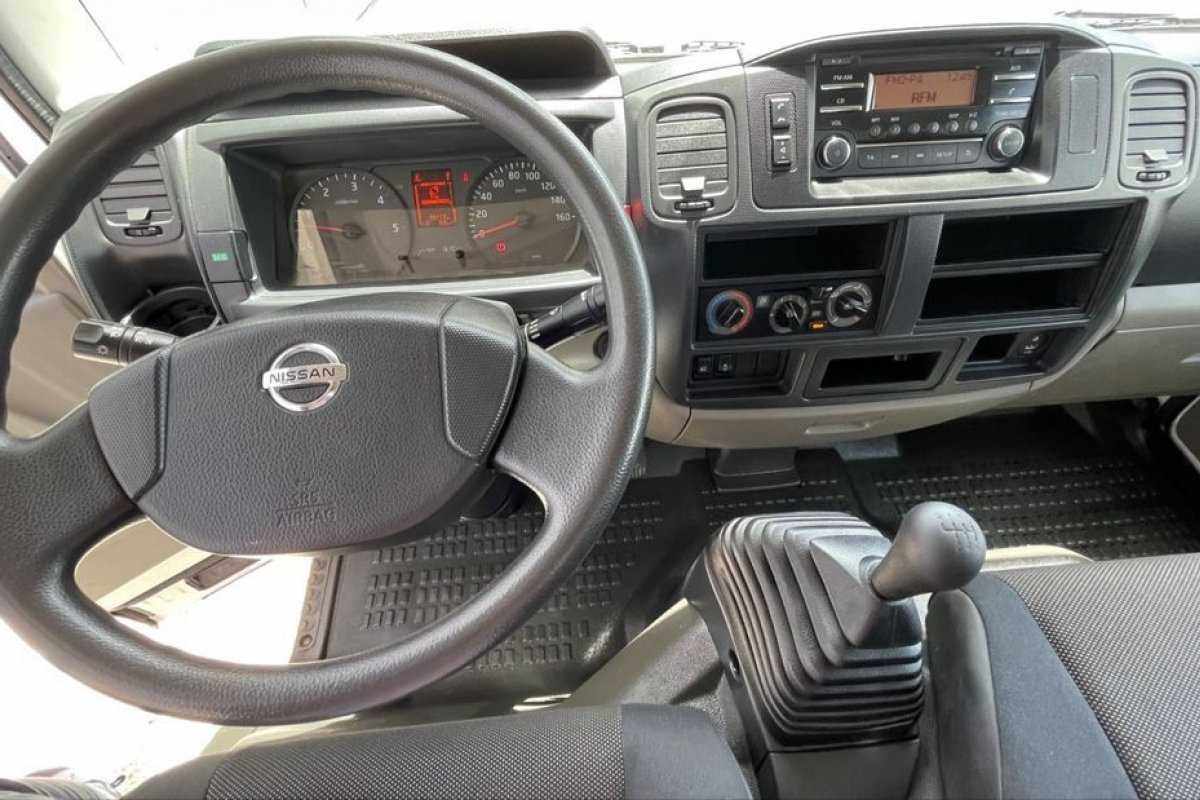 nissan-cabstar-2018-diesel-2953cc
