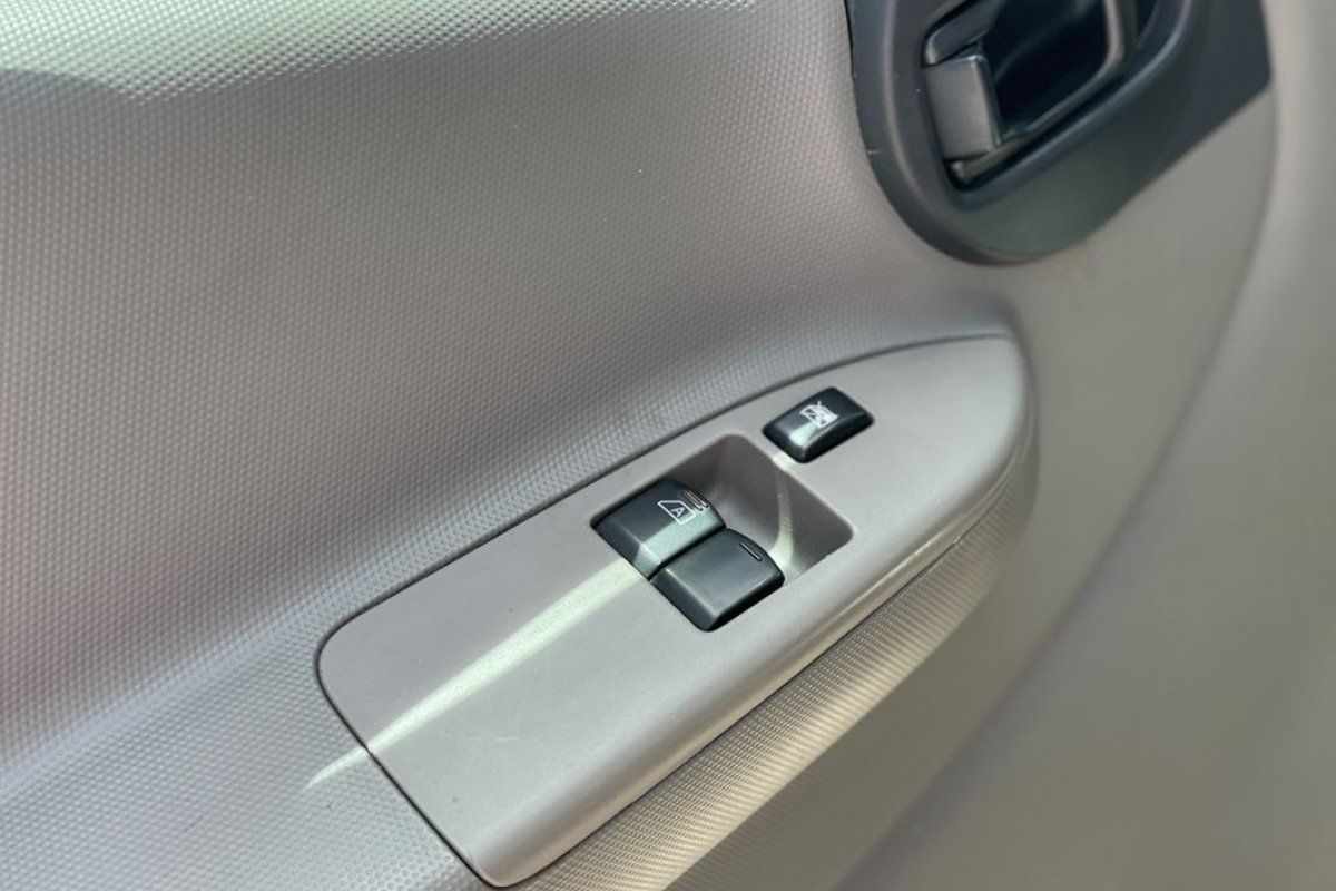 nissan-cabstar-2018-diesel-2953cc