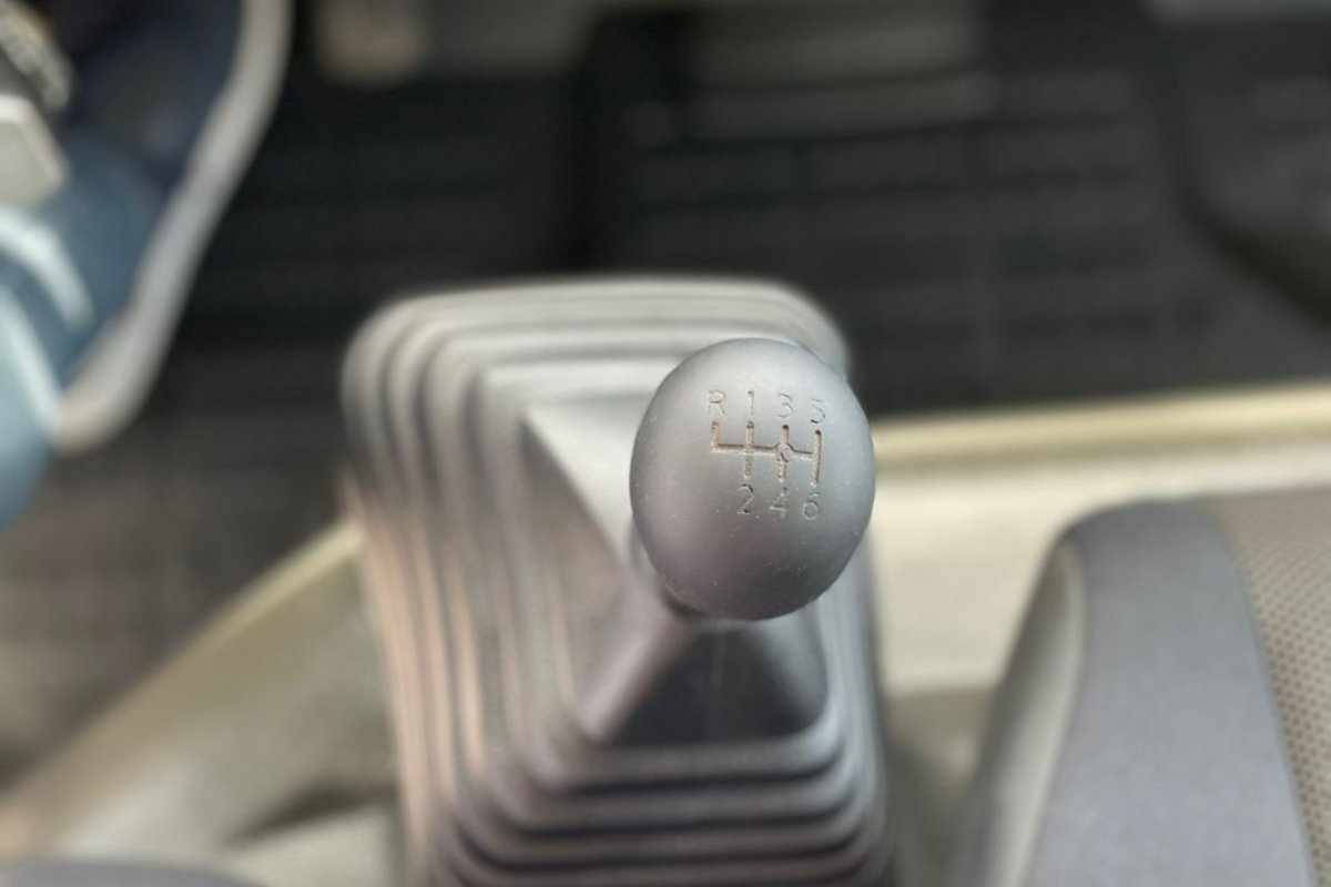 nissan-cabstar-2018-diesel-2953cc