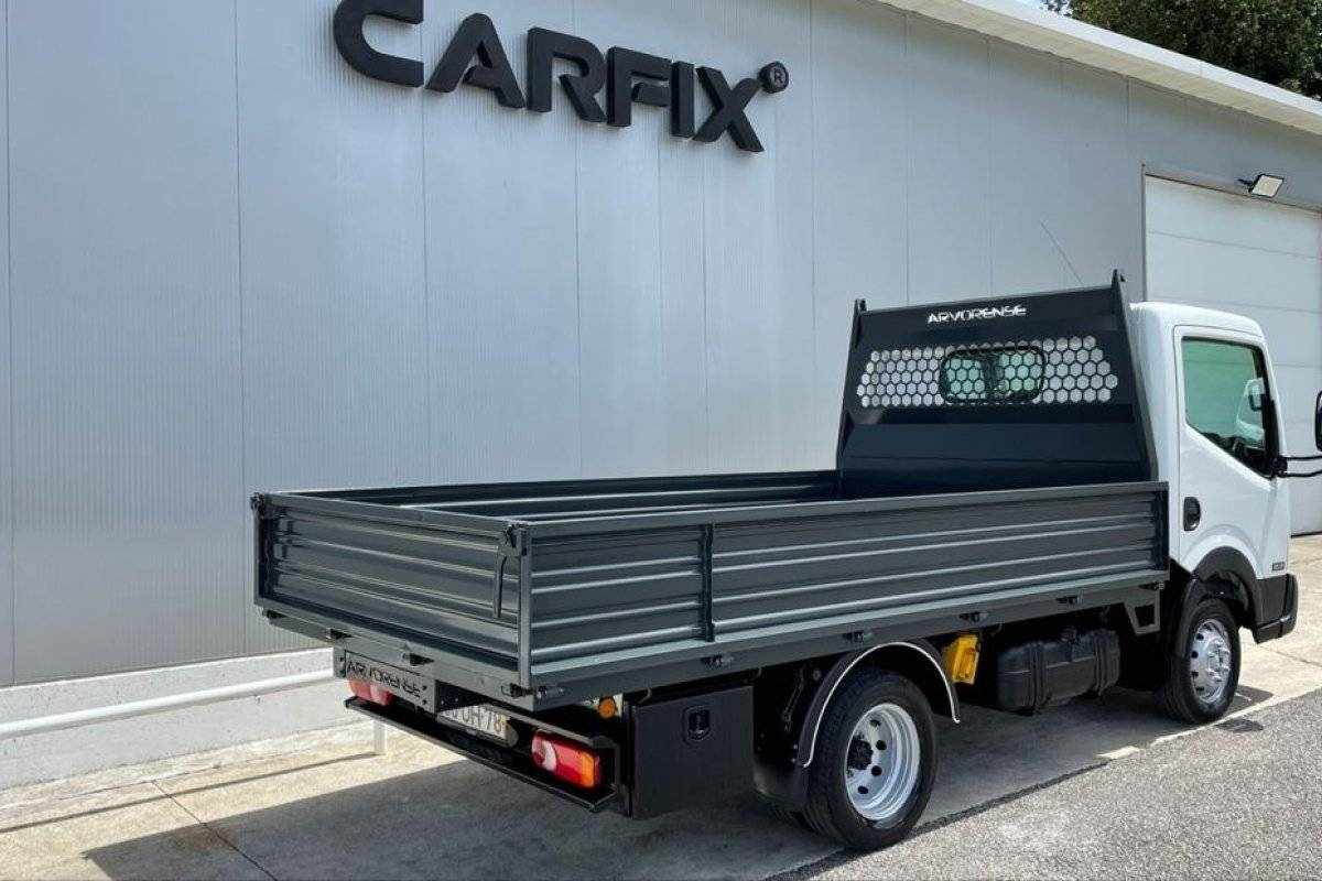 nissan-cabstar-2018-diesel-2953cc
