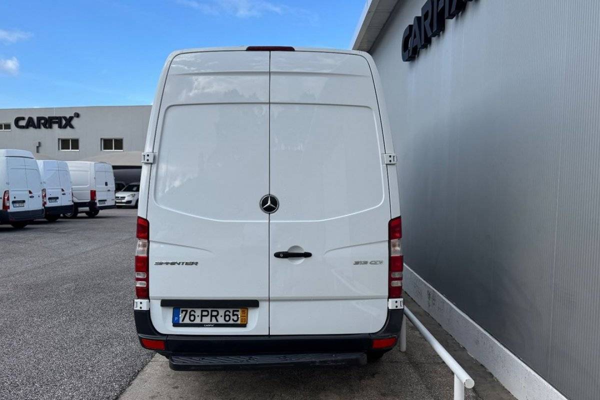 mercedes-benz-sprinter-2015-diesel-2143cc