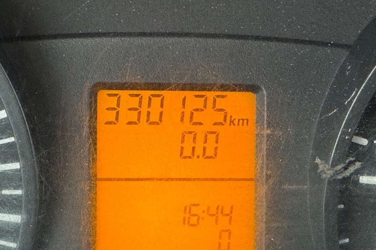 mercedes-benz-sprinter-2015-diesel-2143cc