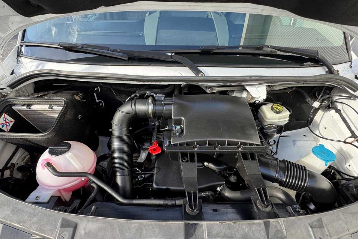 mercedes-benz-sprinter-2015-diesel-2143cc