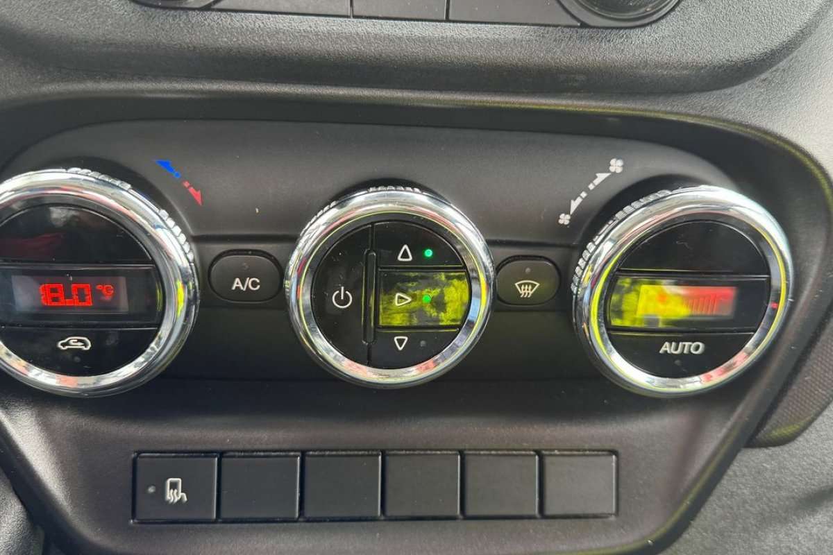 iveco-daily-2019-diesel-2287cc