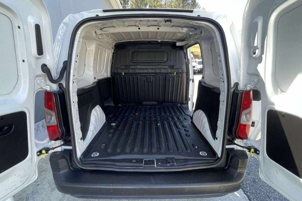 peugeot-partner-2020-diesel-1499cc
