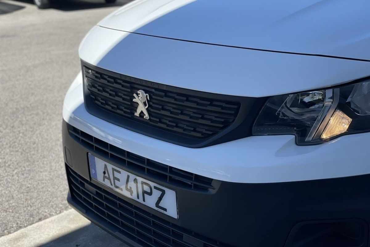 peugeot-partner-2020-diesel-1499cc