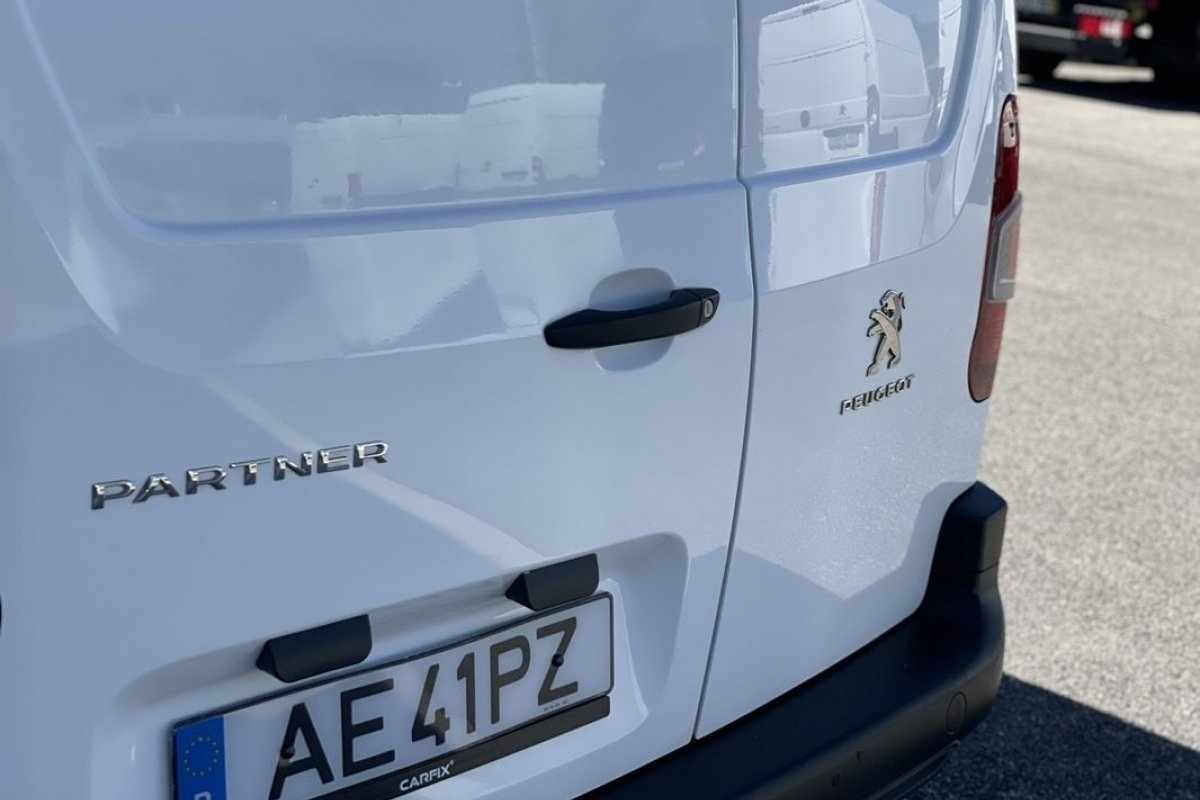 peugeot-partner-2020-diesel-1499cc