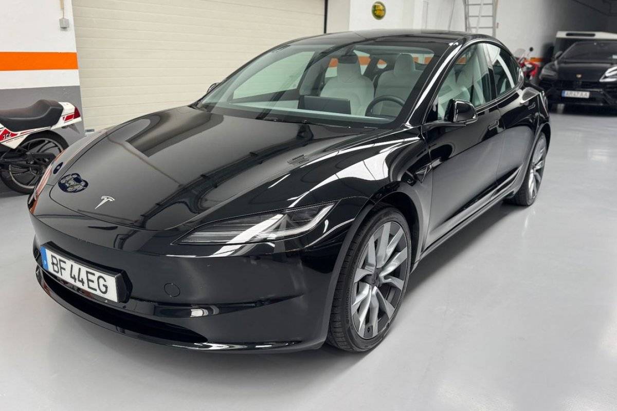 tesla-model-3-2023-eletrico-0cc