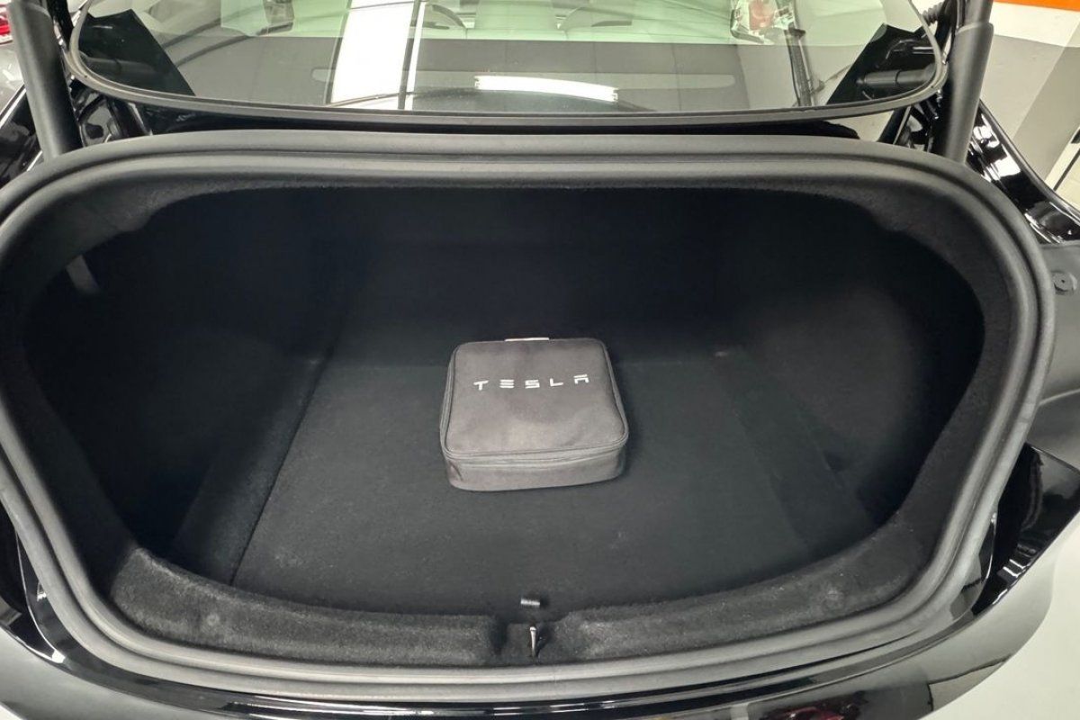 tesla-model-3-2023-eletrico-0cc