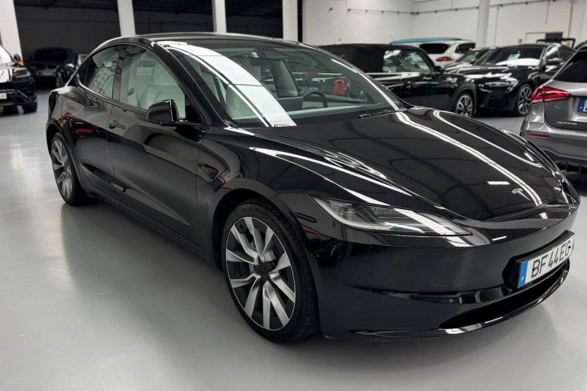 tesla-model-3-2023-eletrico-0cc