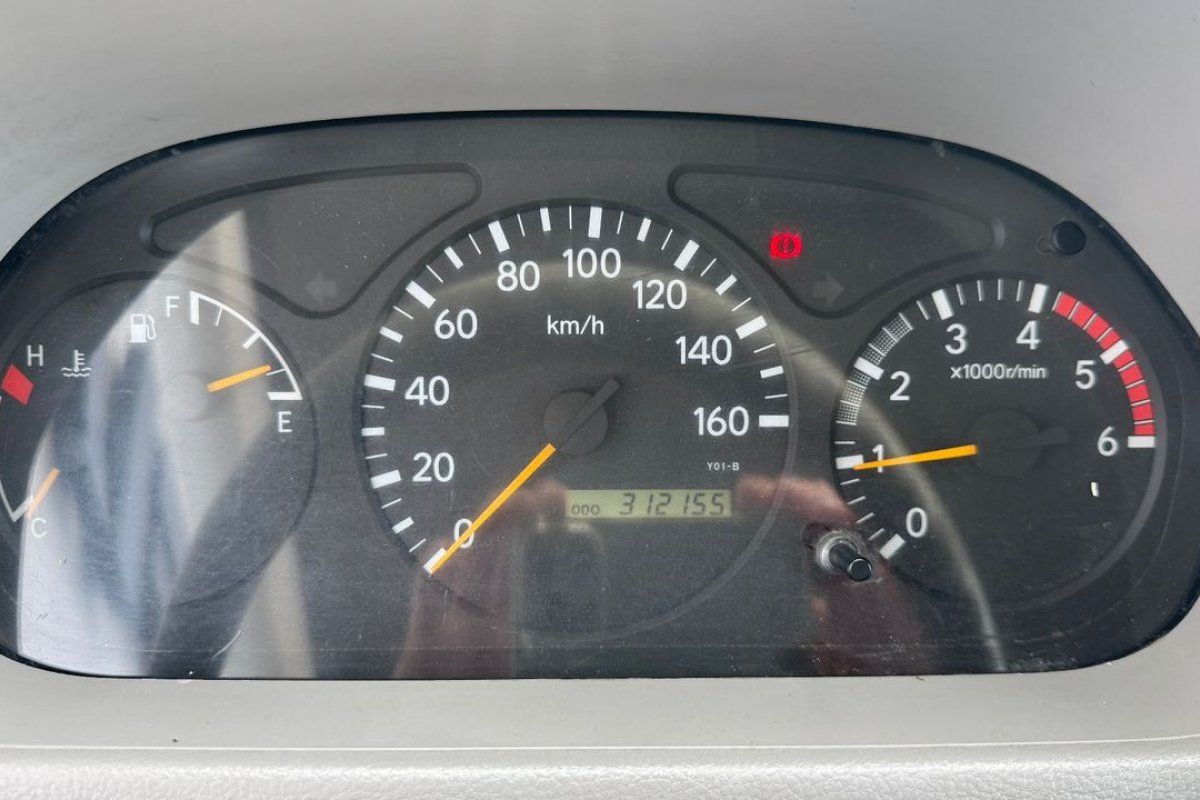 toyota-dyna-2008-diesel-2982cc