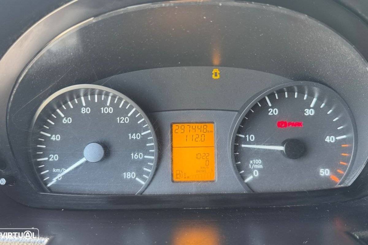 mercedes-benz-sprinter-2014-diesel-2143cc