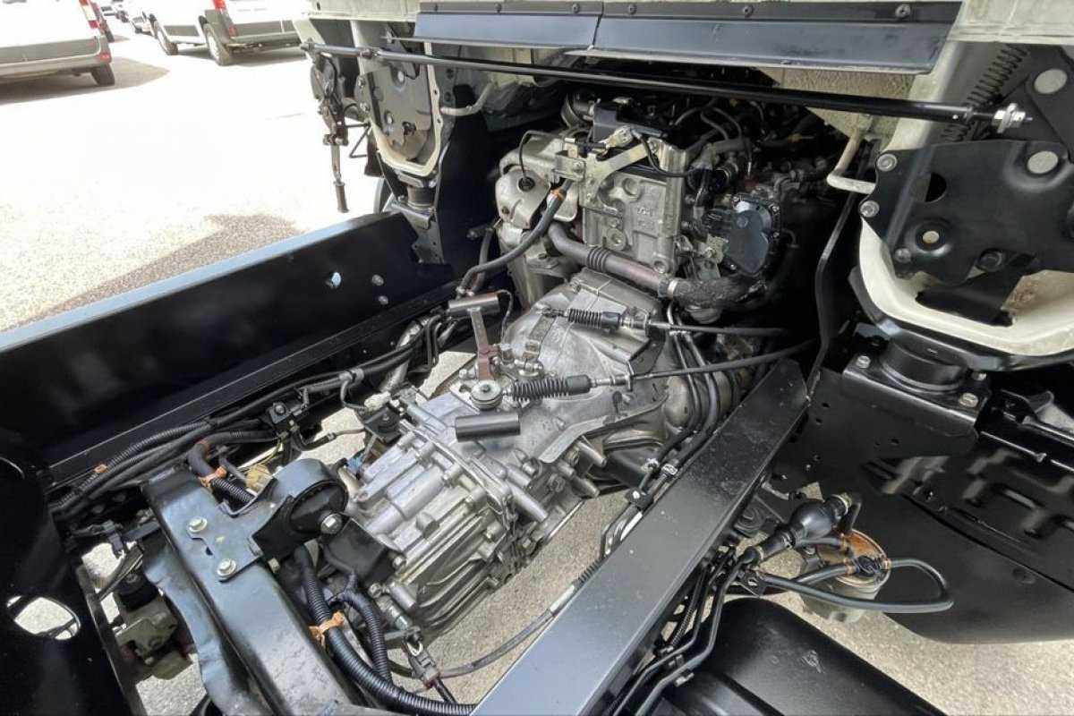 nissan-cabstar-2018-diesel-2953cc